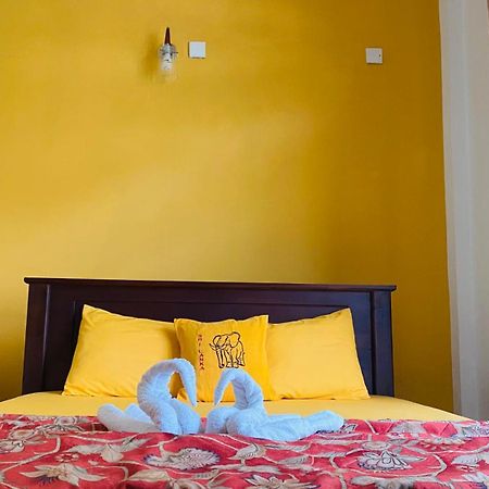 New Nethmi Villa Kandy Esterno foto
