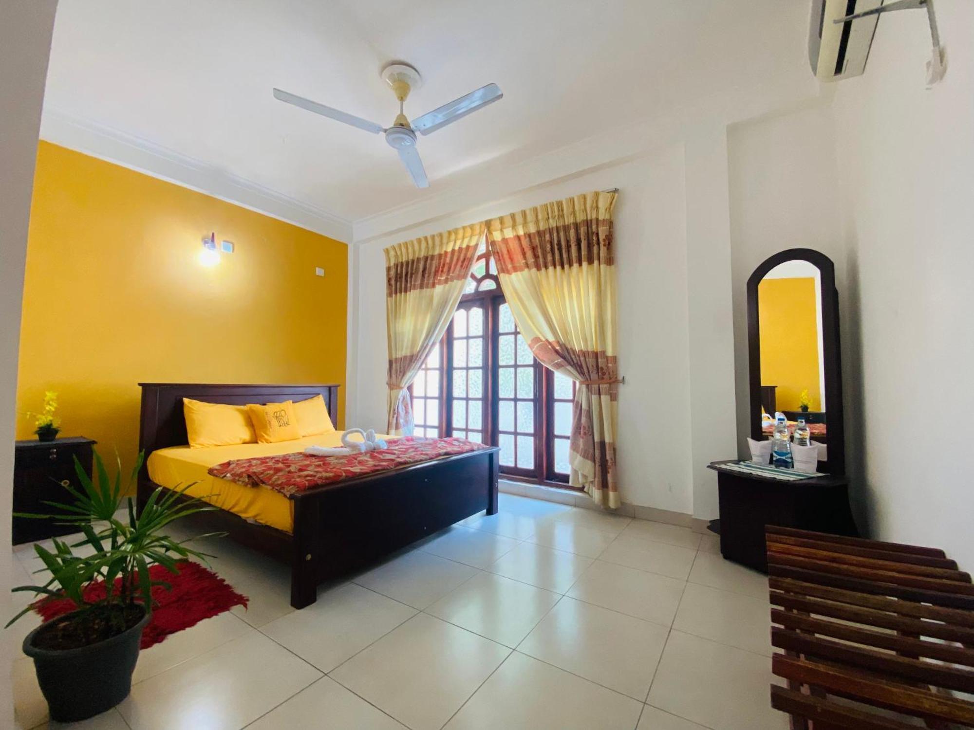 New Nethmi Villa Kandy Esterno foto